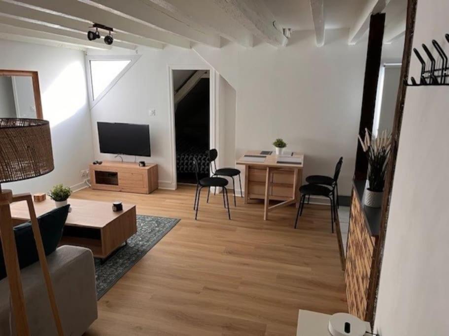 Appartement Calme Entre Ville Et Circuit 勒芒 外观 照片